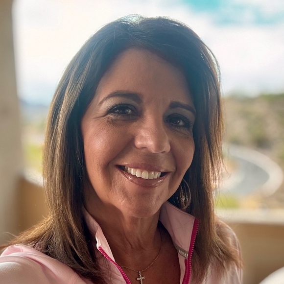 debbiemell